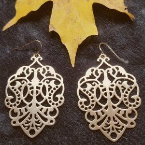 NEW Premier Designs Gold Lacy Dangle Earrings